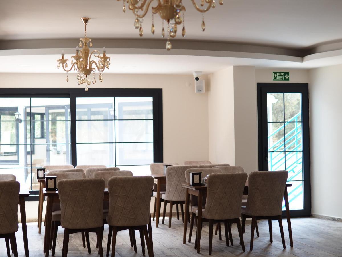 Deniz Hostel Izmir